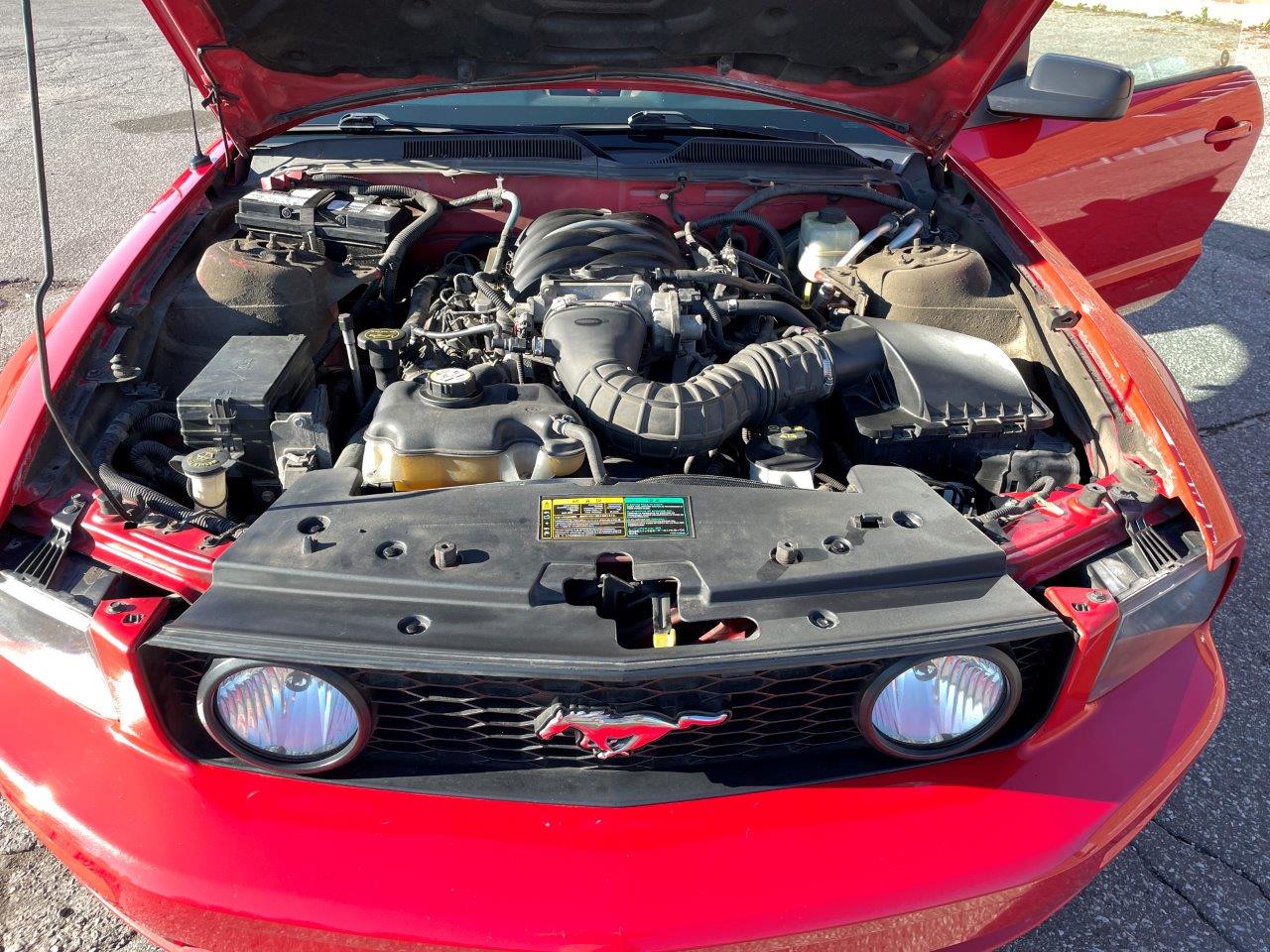 2005 Ford Mustang GT 5-Speed Manual