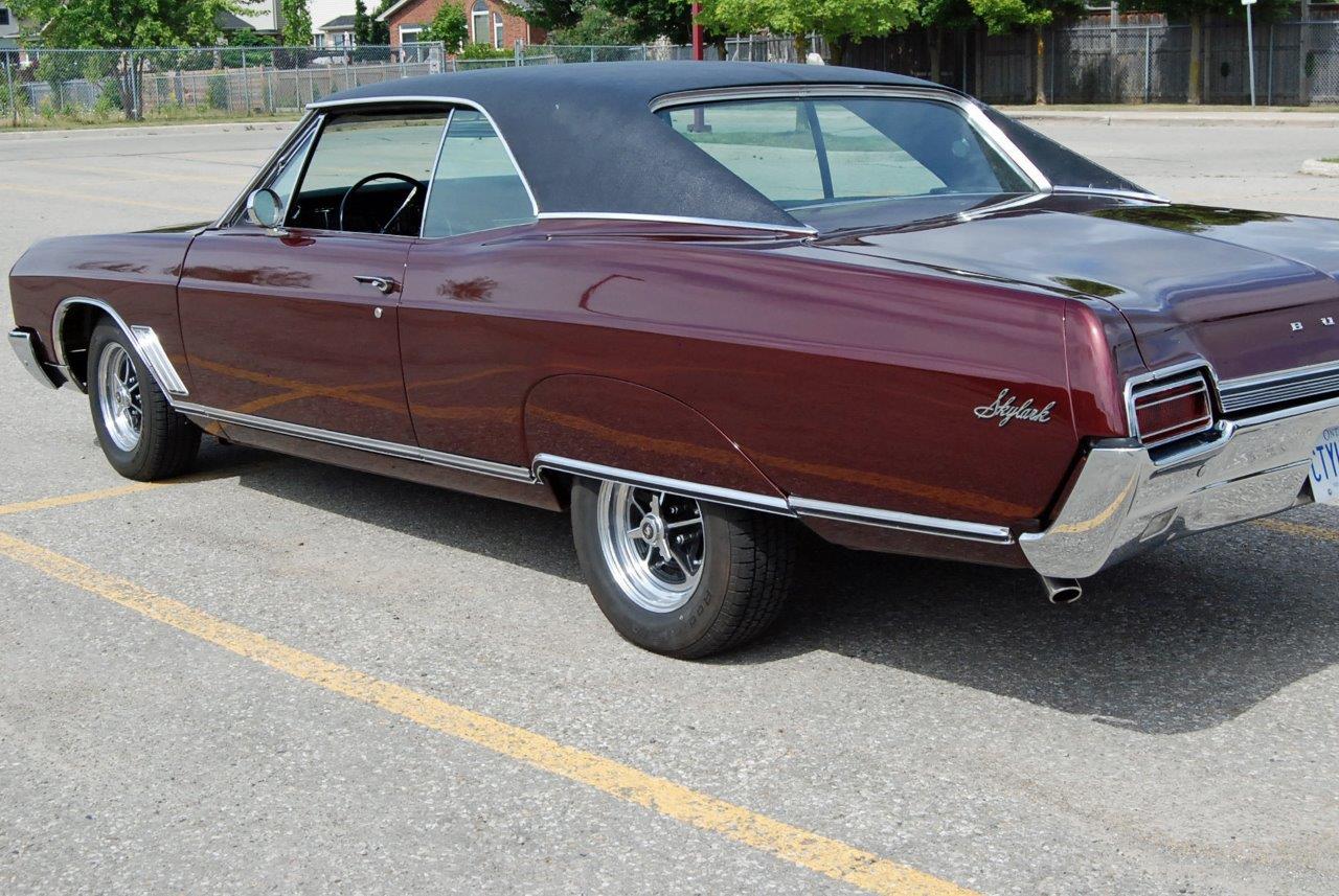 1967 Buick Skylark 2-door Hardtop