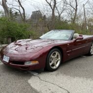 Sub-90K km 2003 Chev Corvette Convertible 50th ann 6-Sp